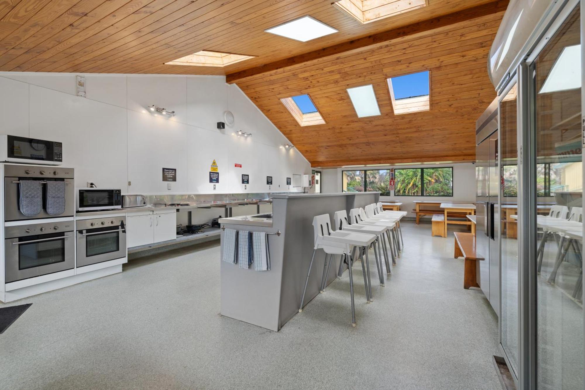 Tasman Holiday Parks - Miranda Buitenkant foto