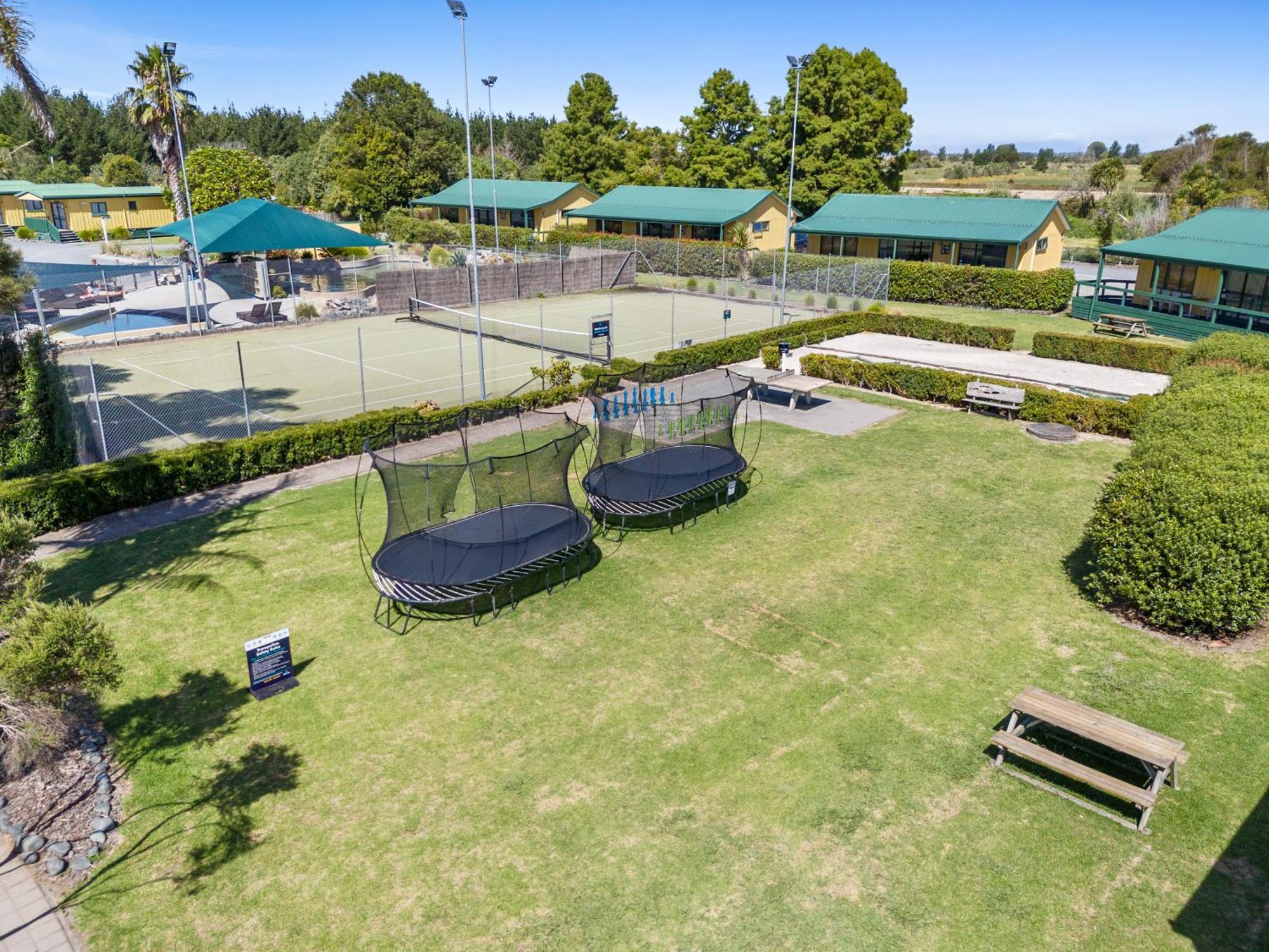 Tasman Holiday Parks - Miranda Buitenkant foto